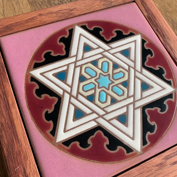 Framed Star of David Tile - Picture 2 of 9